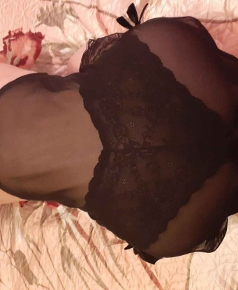 💋 Обладаю опытом, который позволит мне подарить тебе незабываемые моменты страсти и наслаждения. 🌹 Я готова исполнить все твои фантазии, будь то романтическое свидание или более развратные игры. 😈
У меня есть прекрасные отзывы от моих довольных клиентов, которые подчеркивают мою экстраординарность и умение воплотить все самые сокровенные мечты. 🌟 Будь уверен, что я помещаю в Москве, и наша встреча будет оставаться конфиденциальной и анонимной.
Позволь мне продемонстрировать тебе свои таланты и умения на фотографиях, которые я с удовольствием отправлю тебе лично. 📸 Расслабься и предоставь себя моим магическим рукам. Обещаю, что ты не пожалеешь о выборе меня. 💫🔞
Озорная индивидуалка Москвы сделает тебя счастливым и удовлетворенным. Не медли, милый, и позвони мне прямо сейчас. 📲 Не упусти возможность испытать настоящее волшебство и насладиться горячими моментами, которые ты никогда не забудешь. 💥 Жду тебя! 💕 Вероника